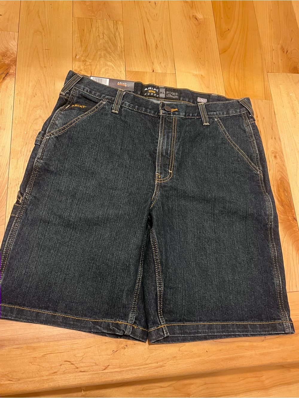 Size 34- ariat Rebar DuraStretch Denim Utility Short- new